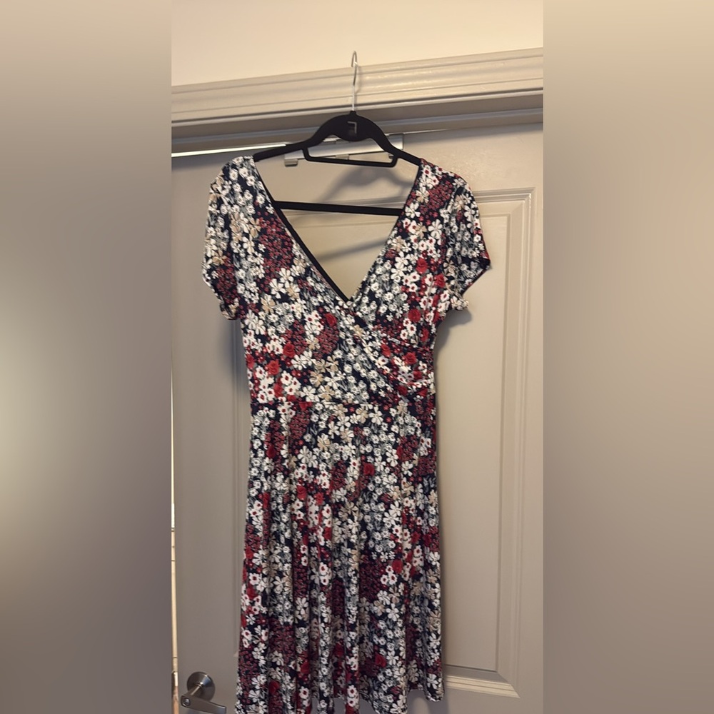 Floral V-Neck Dress - Red, Black, White